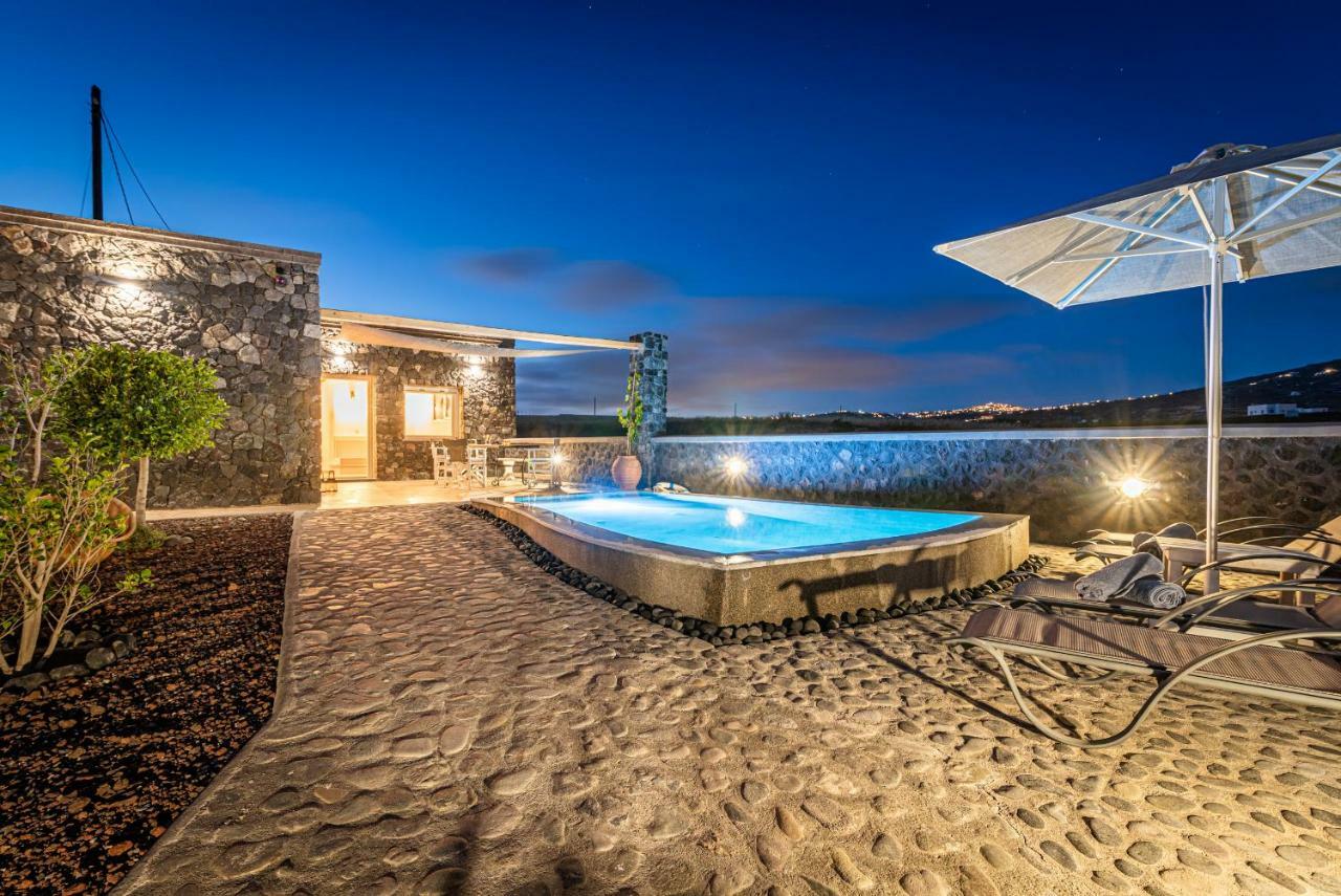 Klimata House - Private Jacuzzi Pool & Bbq Villa Vlychada Exteriör bild
